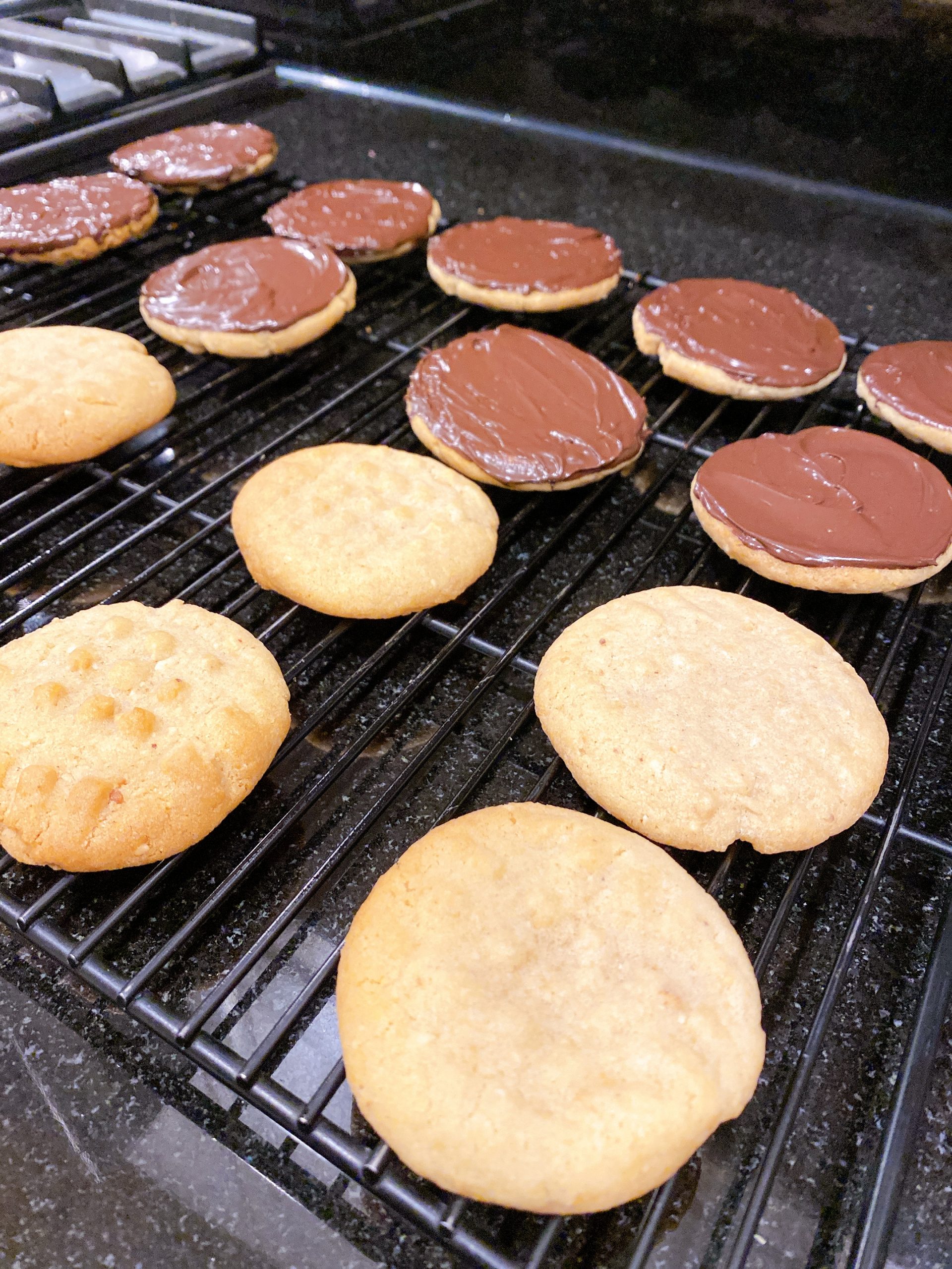 peanut butter chocolate cookies on rack