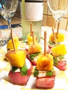 mango mozzarella wine